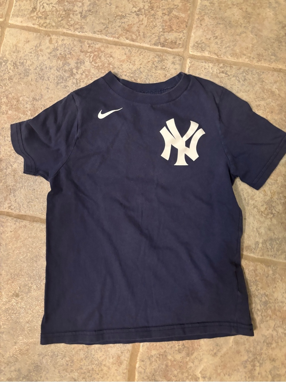 Nike Kids Navy Blue New York Yankees Short Sleeve Tee